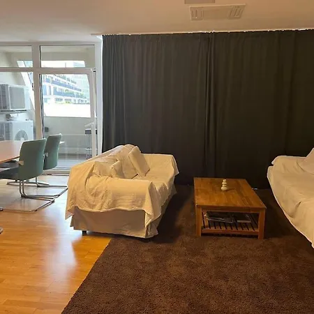Comfortable Central Apartment *